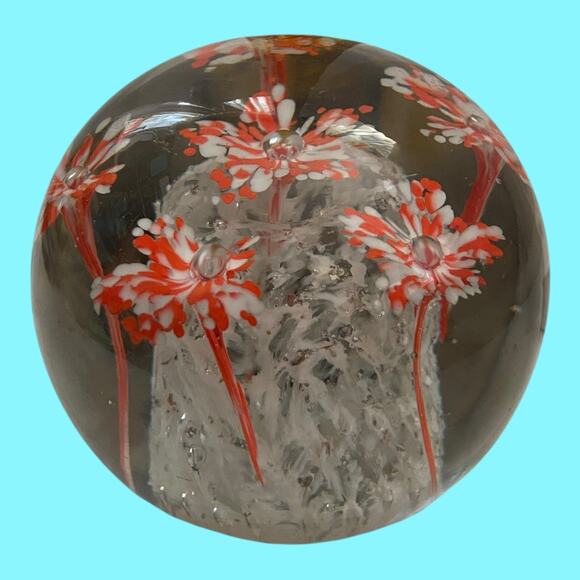 Vintage Round Handblown Art Glass Paperweight Six Stemmed Red & White Flowers - Picture 12 of 14